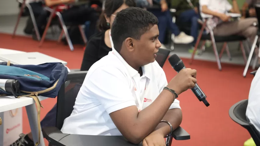 Student posing a question