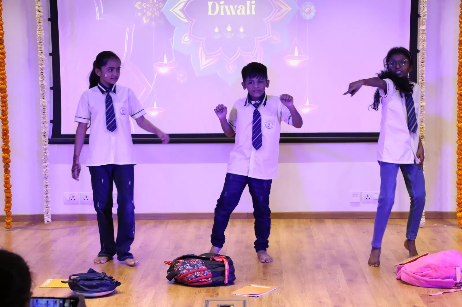 Children Dancing 